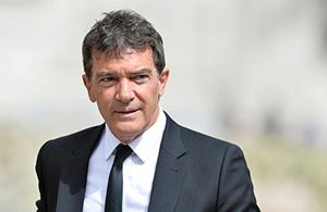 Новый фильм подкосил здоровье Антонио Бандераса Новый фильм подкосил здоровье Антонио Бандераса
