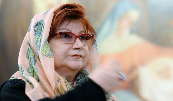 Елена Степаненко требует у Петросяна огромных отступных