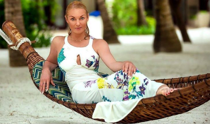 Анастасия Волочкова