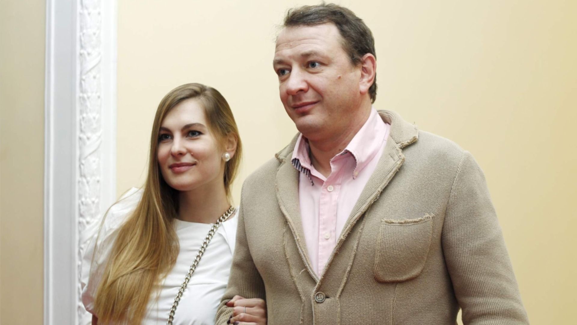 Марат Башаров сообщил, что экс-жена Елизавета Шевыркова хочет вернуться к нему