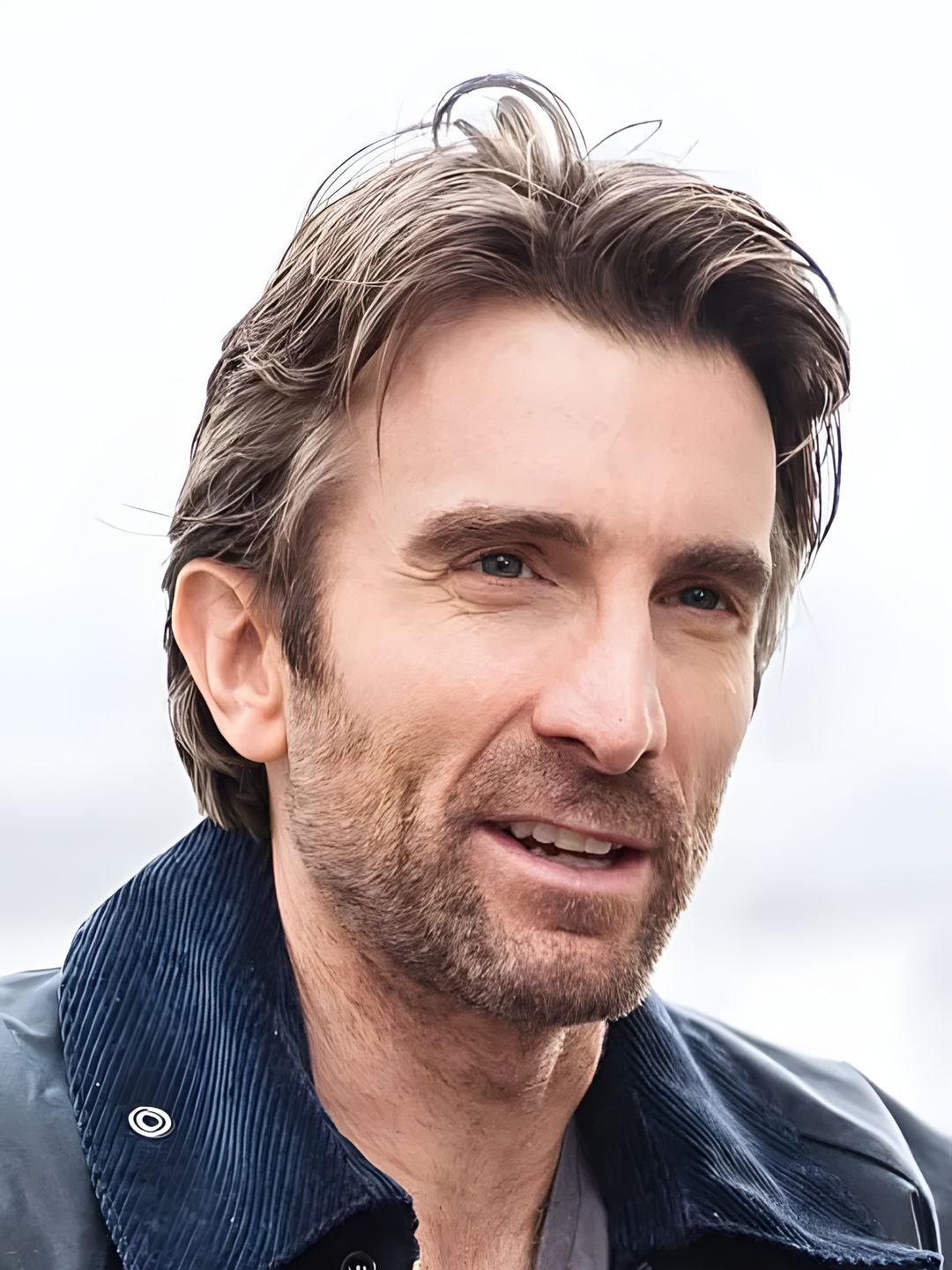 Шарлто Копли куда пропал