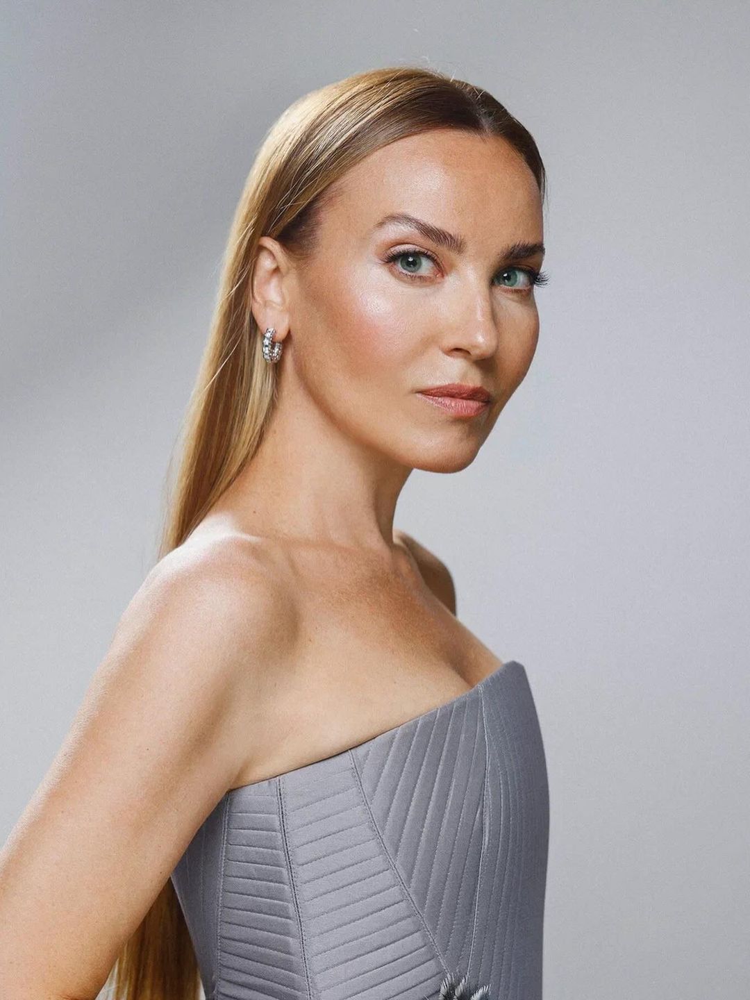 Юлия Александрова черты характера