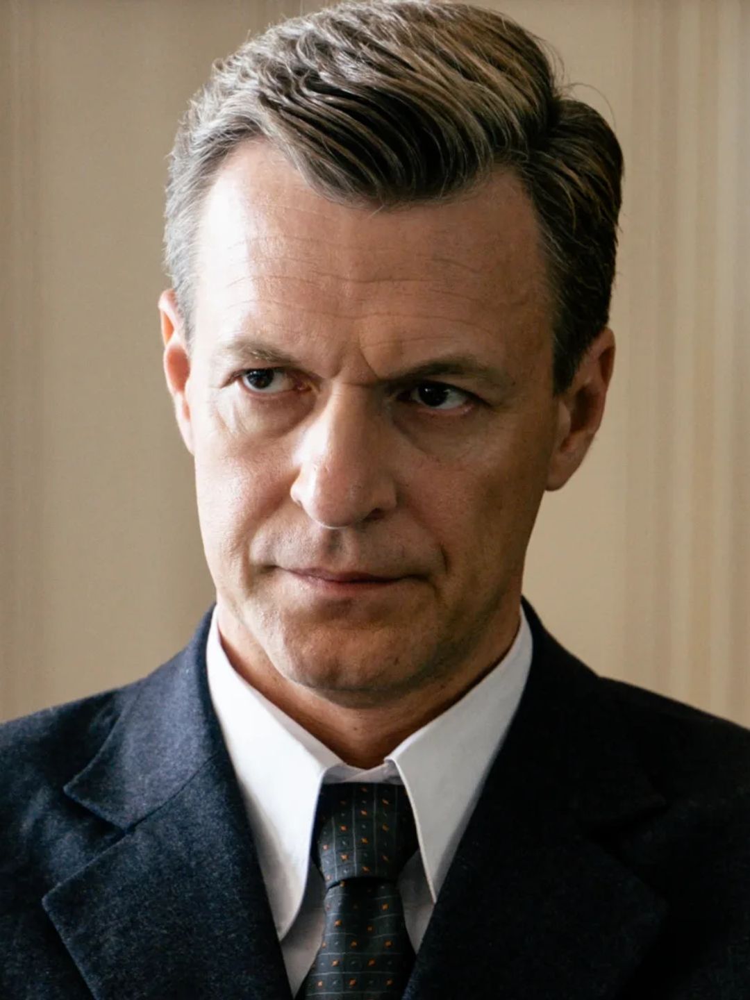 Константин Стрельников начало карьеры