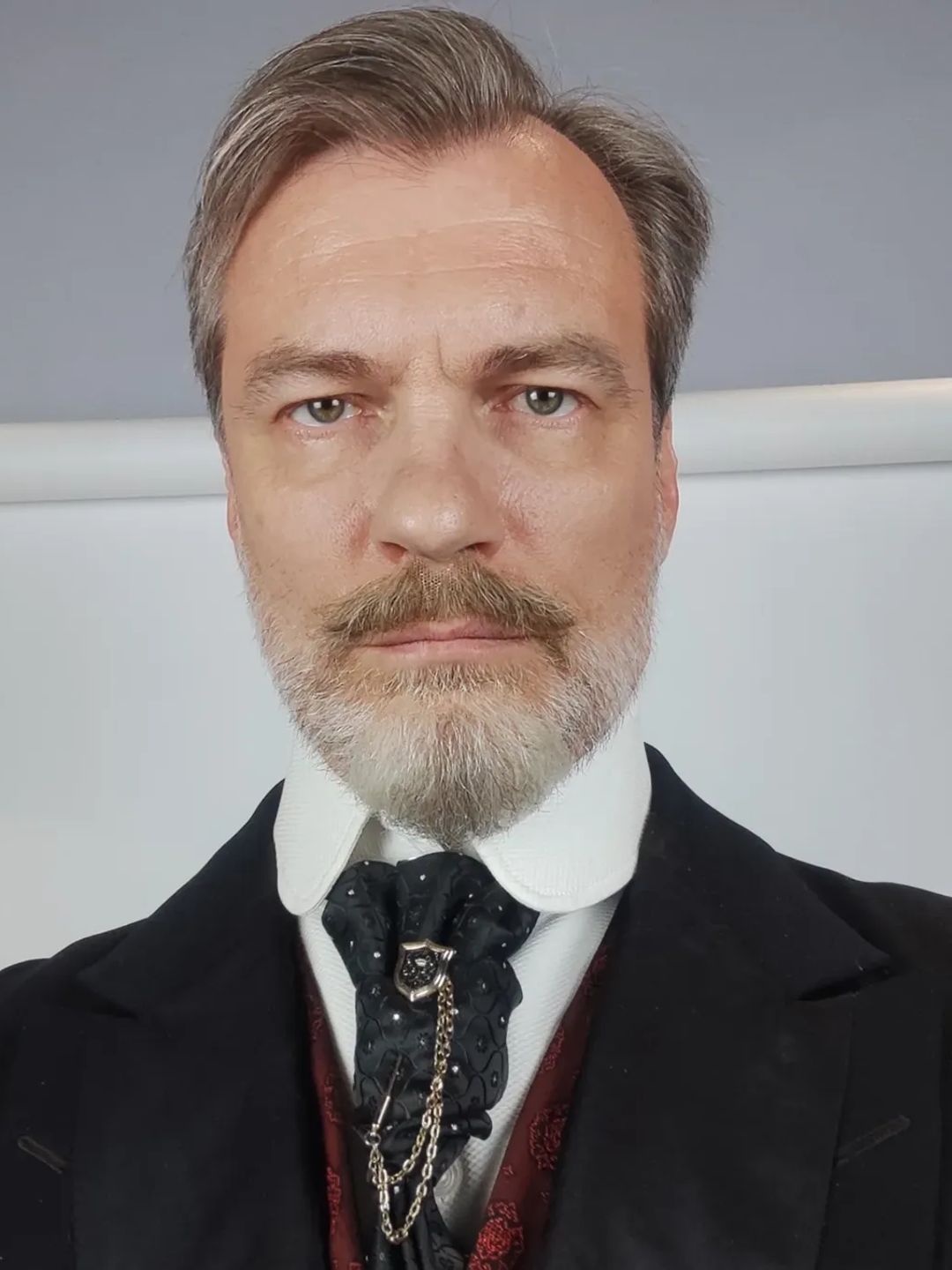 Владислав Резник