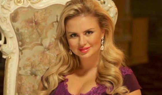 Анна Семенович бросила жениха