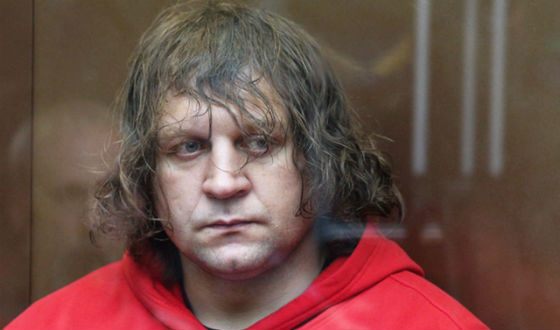 Александр Емельяненко оказался за решеткой за изнасилование