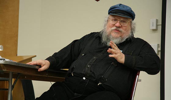 Джордж Мартин считает, что герои его книг должны быть в настоящей опасности