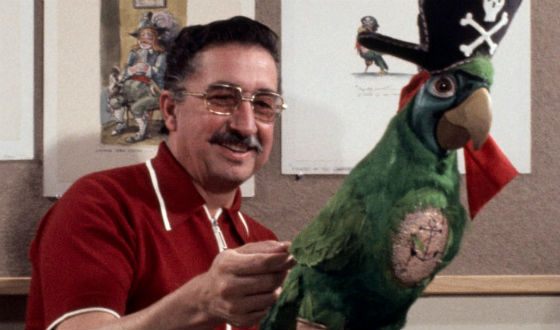 Атенсино более 40 лет работал в компании Disney