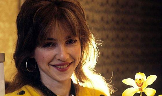 В 80-х Катя Семенова была очень популярна В 80-х Катя Семенова была очень популярна