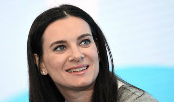 Елена Исанбаева родила сына