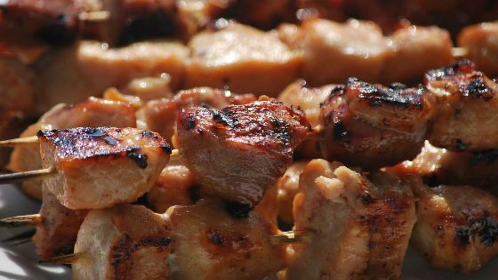 Маринад из уксуса – беспроигрышный вариант для любителей мяса с кислинкой Маринад из уксуса – беспроигрышный вариант для любителей мяса с кислинкой