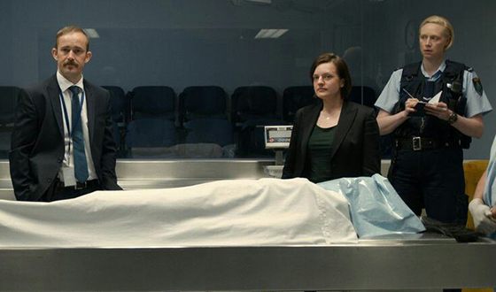 Элизабет Мосс в сериале «Вершина озера» Элизабет Мосс в сериале «Вершина озера»