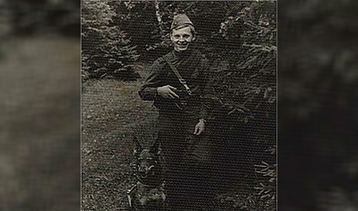 Юрий Антонов в армии Юрий Антонов в армии