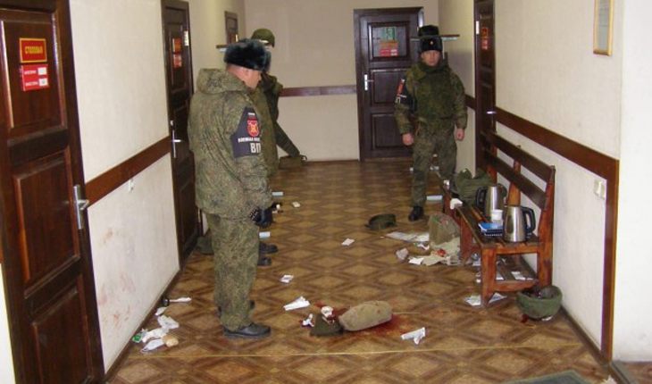 Место бойни в воинской части