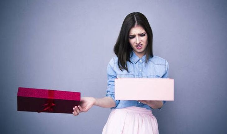Не стоит показывать, что вам не нравится подарок Не стоит показывать, что вам не нравится подарок