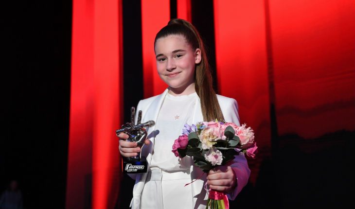 Микелла Абрамова на шоу «Голос»