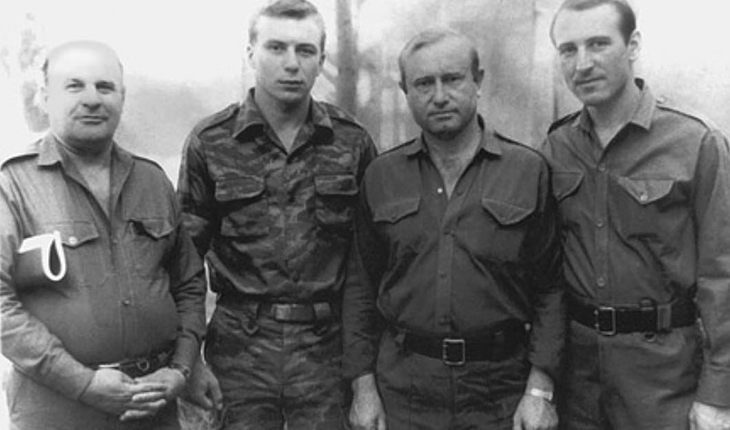 Андрей Метельский в 18 лет (1986 год) Андрей Метельский в 18 лет (1986 год)