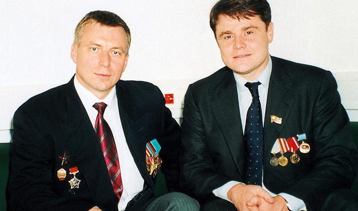 Андрей Метельский с боевыми наградами (на фото слева) Андрей Метельский с боевыми наградами (на фото слева)