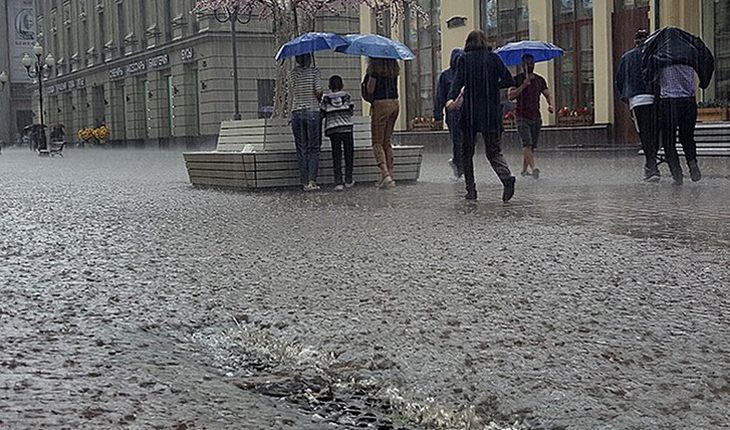 В Москве и Подмосковье 9 августа бушует шторм
