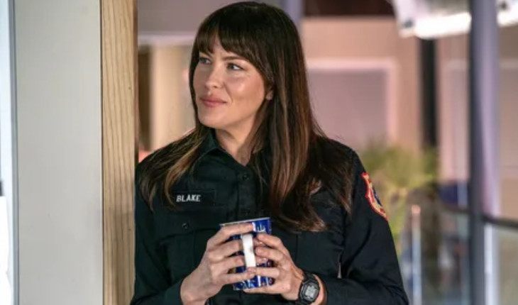 Лив Тайлер в сериале «911: Одинокая звезда» Лив Тайлер в сериале «911: Одинокая звезда»