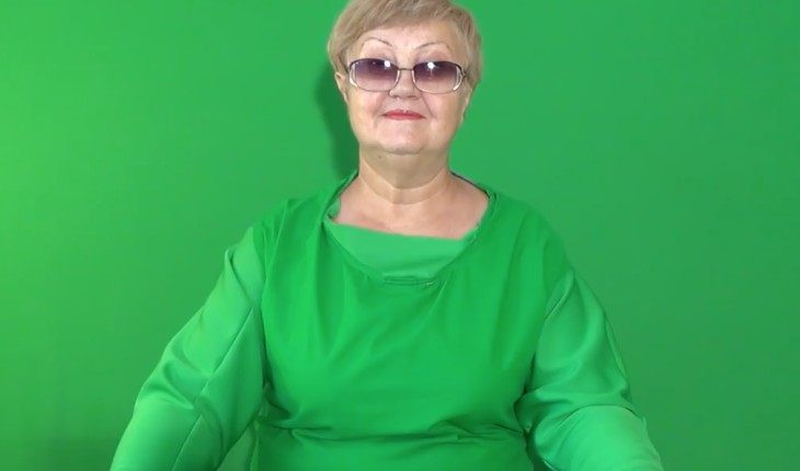 Татьяна Субботина в костюме из хромакея