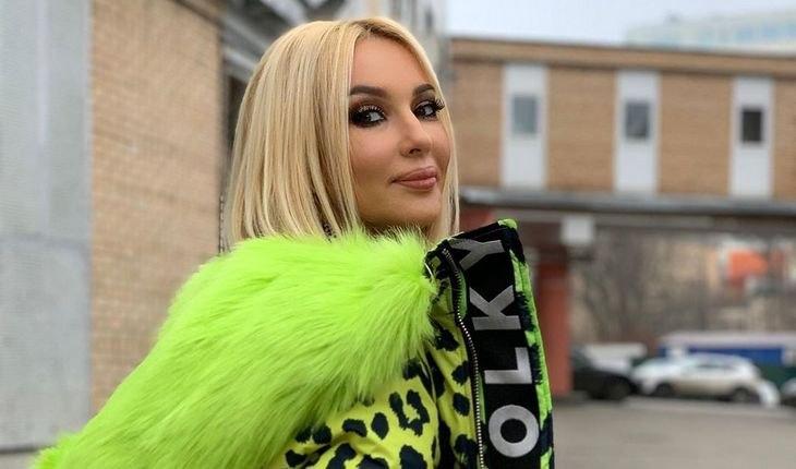Лера Кудрявцева редко делится старыми фотографиями