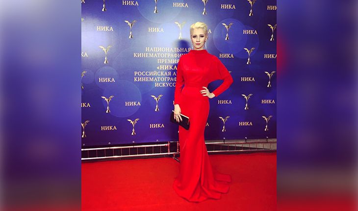 Вильма на церемонии награждения кинопремии «Ника» Вильма на церемонии награждения кинопремии «Ника»