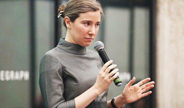 Шульман прокомментировала строчку Оксимирона, назвавшего ее «милфой»
