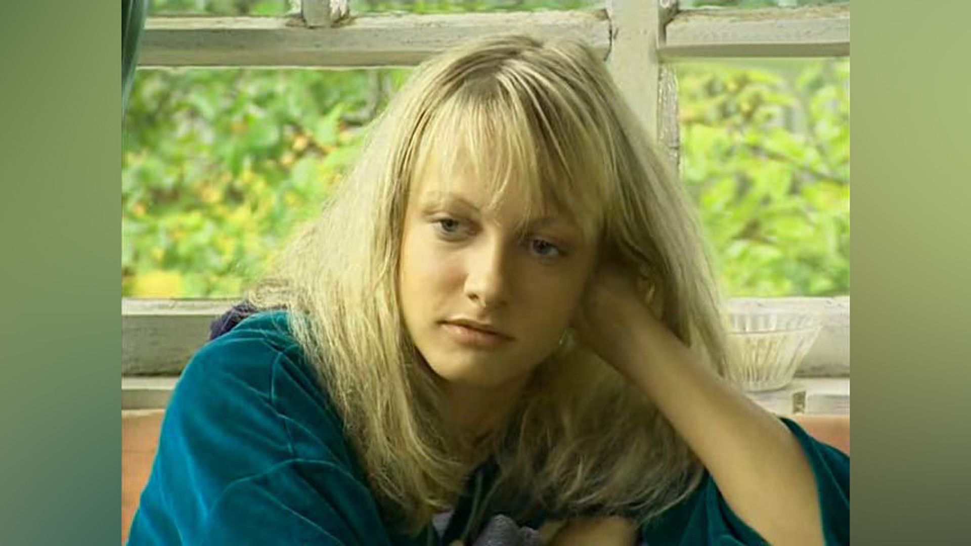 Полина Максимова в сериале «Возьми меня с собой»