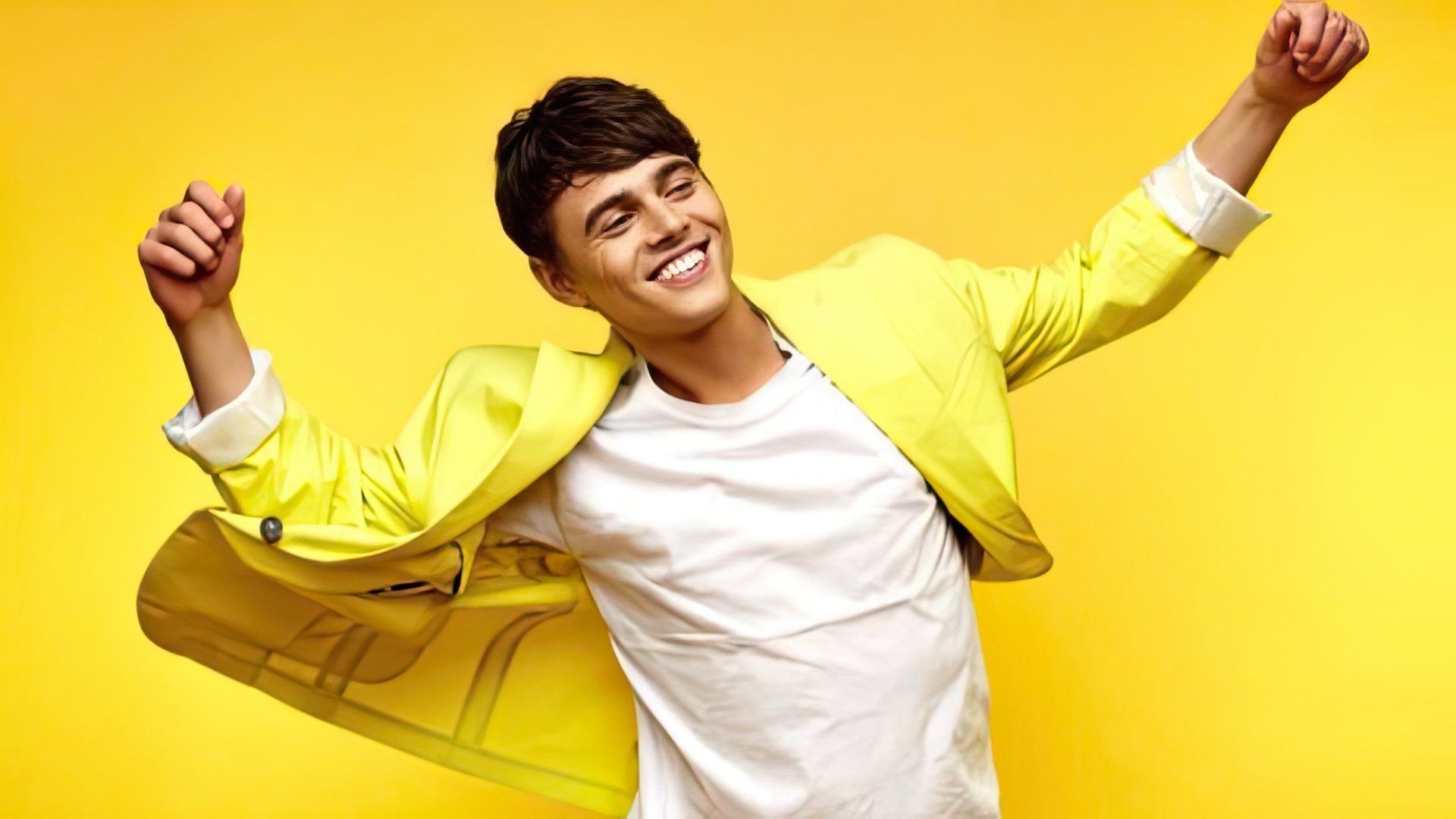 Песни Alekseev'а покорили iTunes и половину мира следом