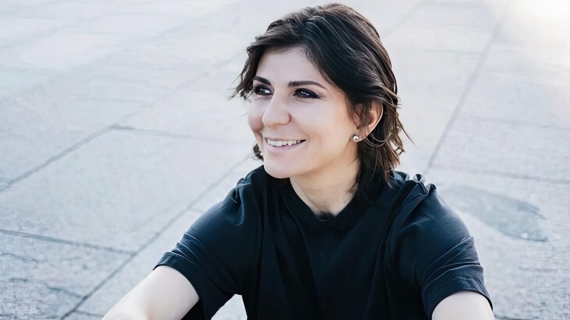 Нателла называет себя пансексуалом