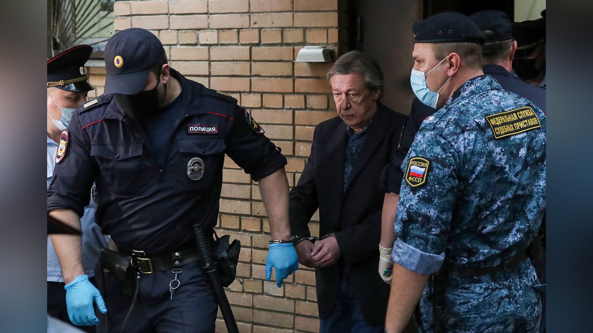 Михаил Ефремов после оглашения приговора
