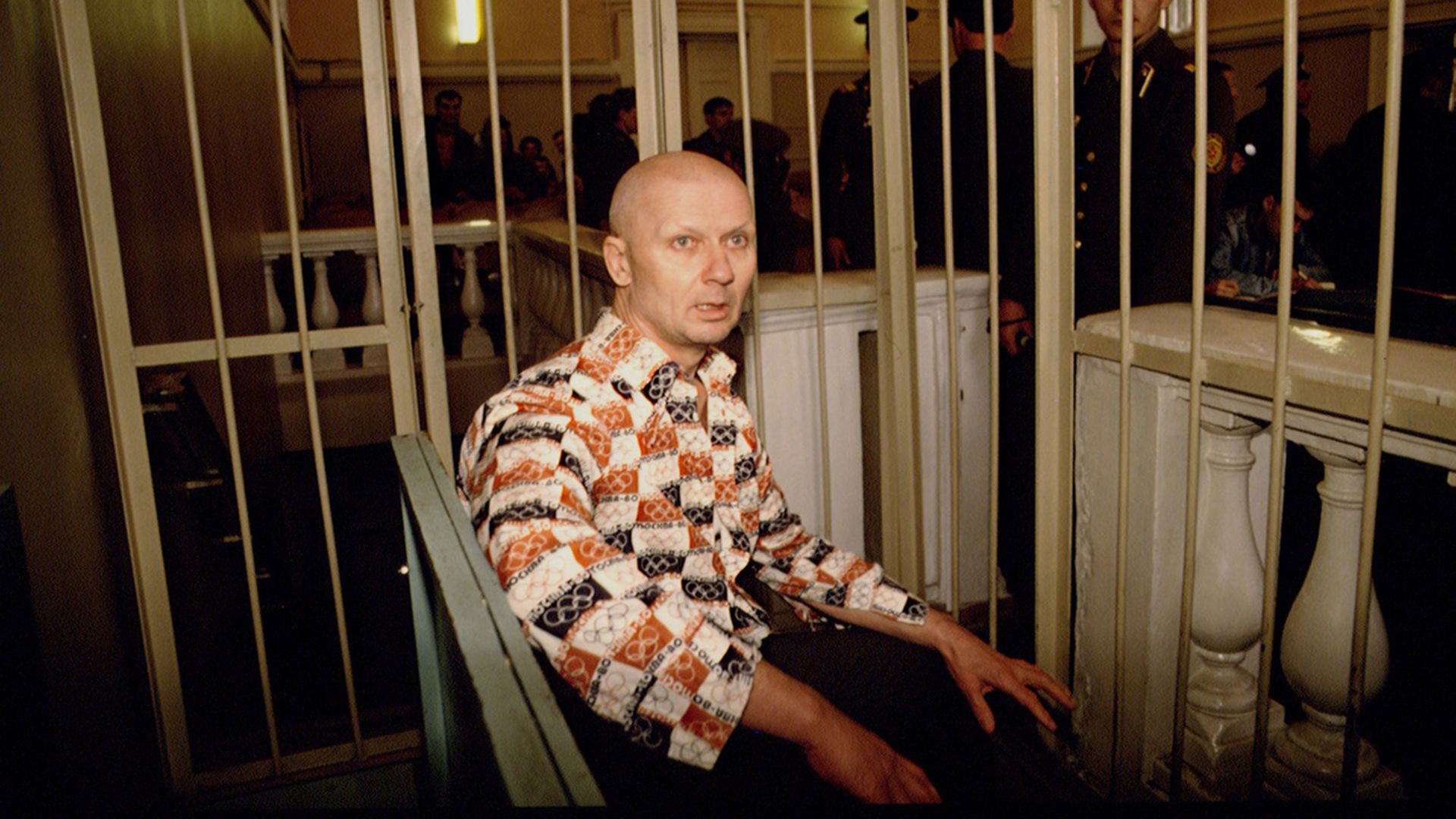 Андрей Чикатило в зале суда