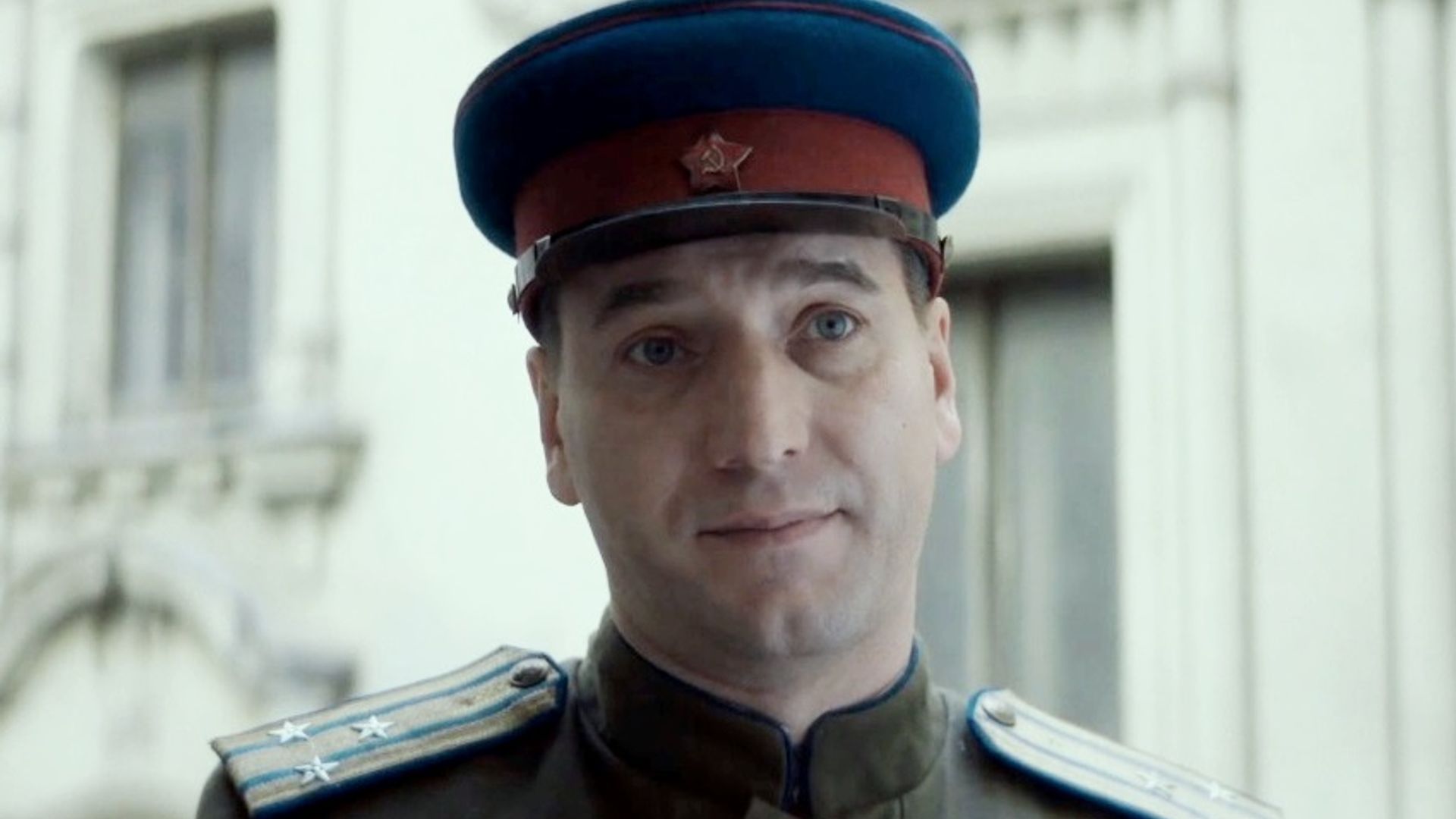 Александр Устюгов в сериале «Художник»