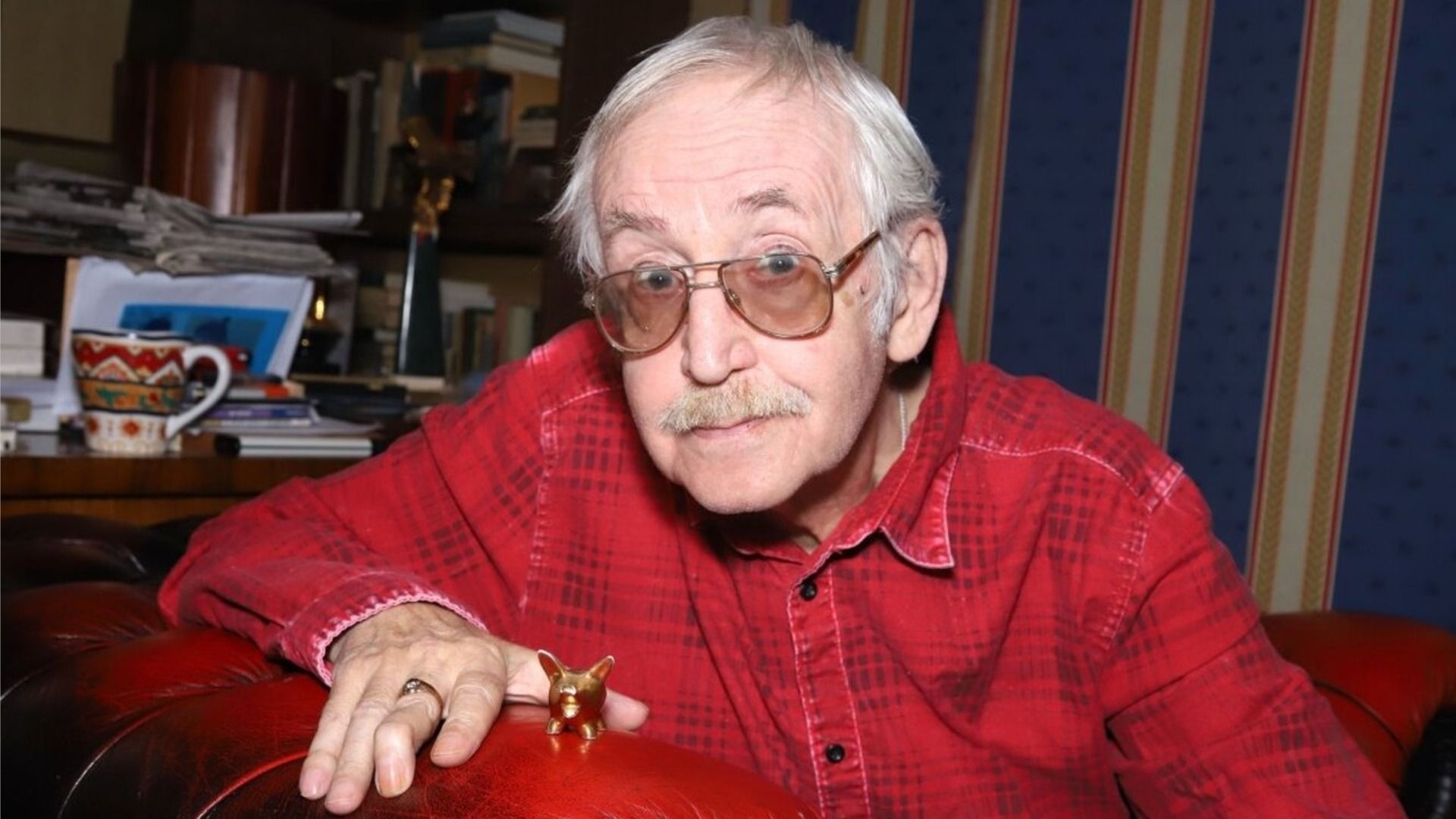 Василий Ливанов