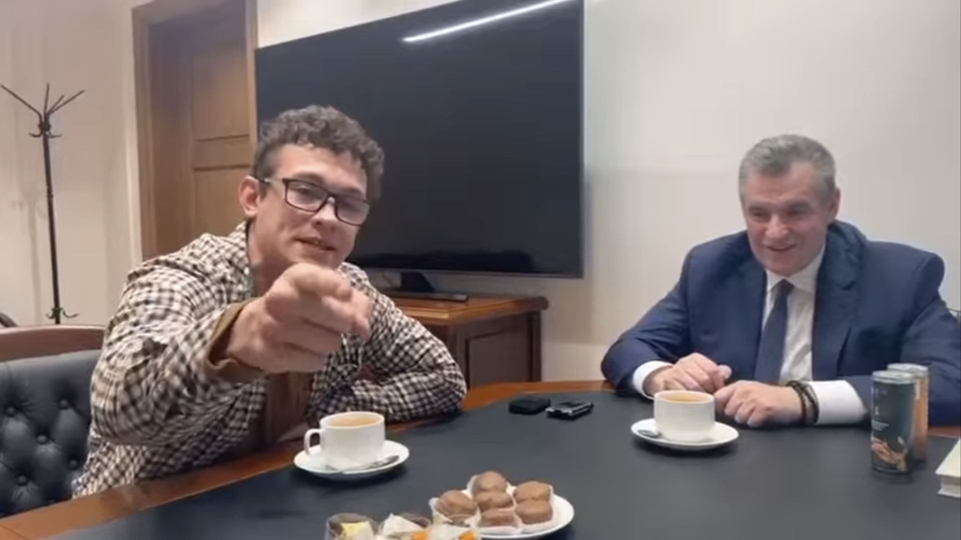 Никита Кологривый на встрече с нынешним лидером ЛДПР