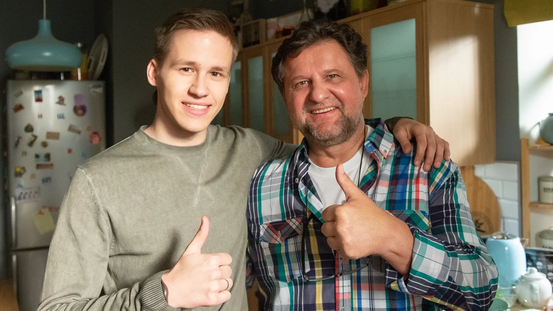 Александр Самойленко и его сын на съемках сериала «Родители»