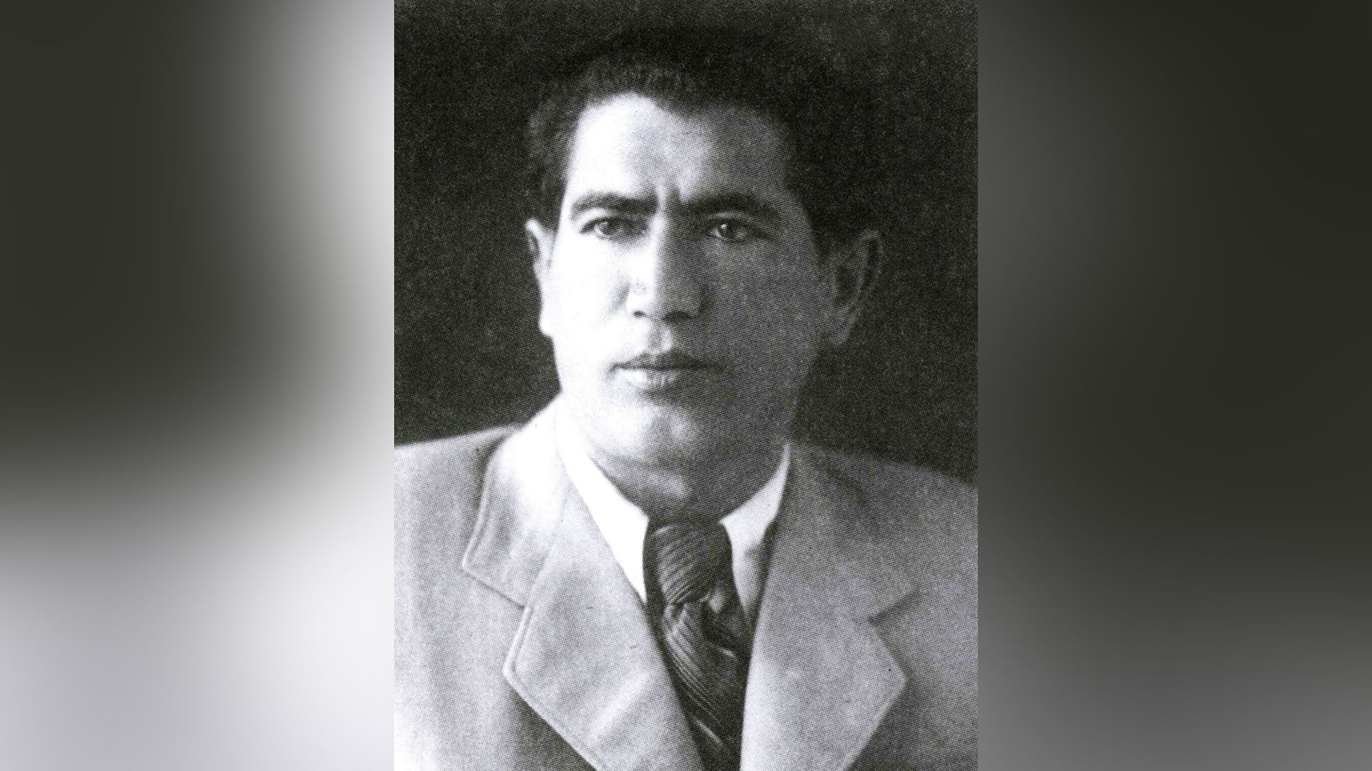 На фото: Исаак Зингер