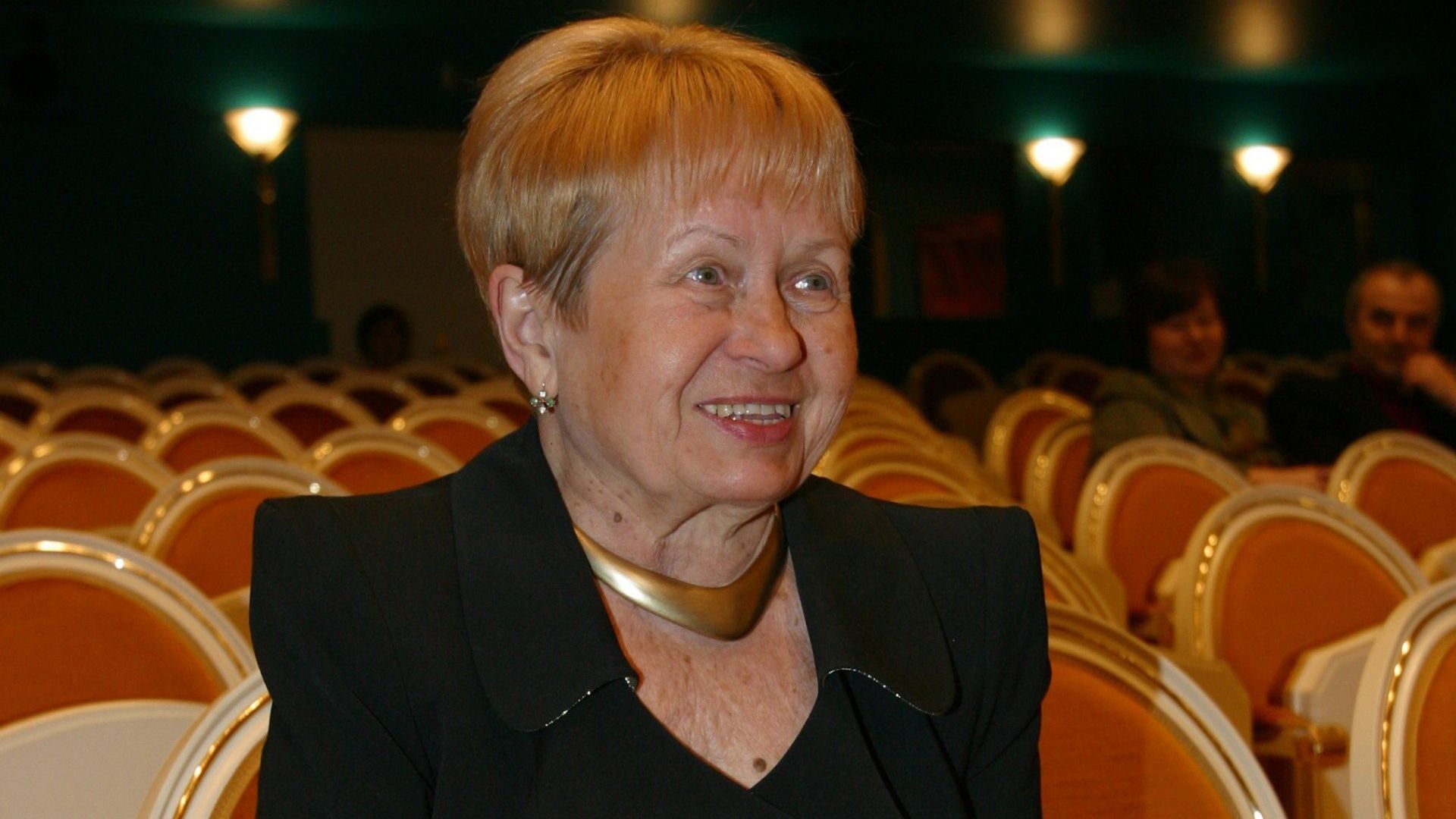 Александра Пахмутова