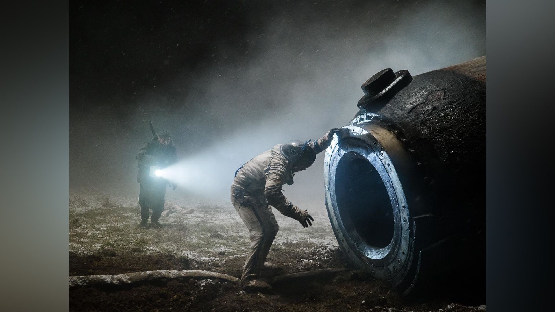 Кадр из фильма «Спутник» (2020)