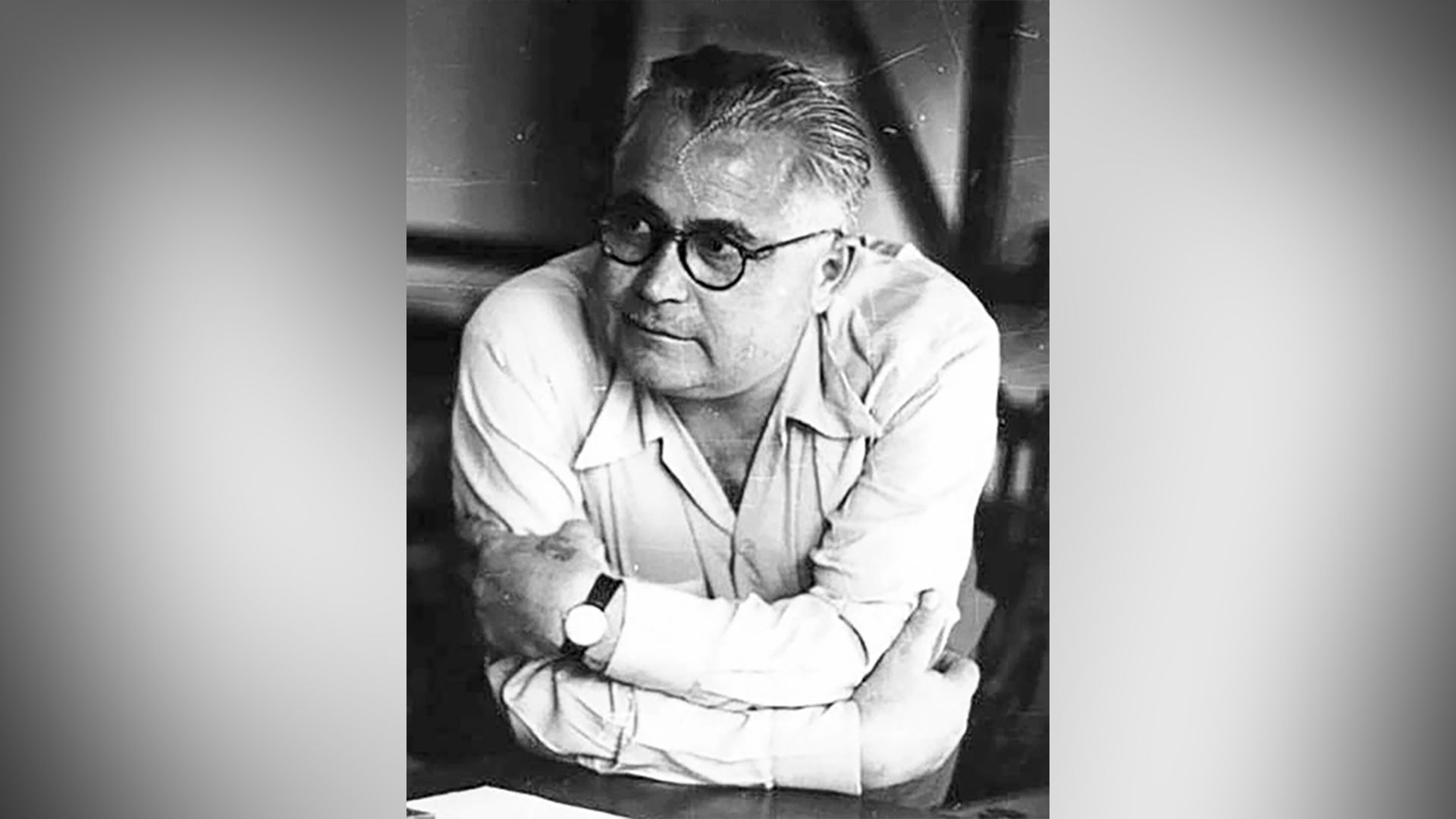 Владимир Петров