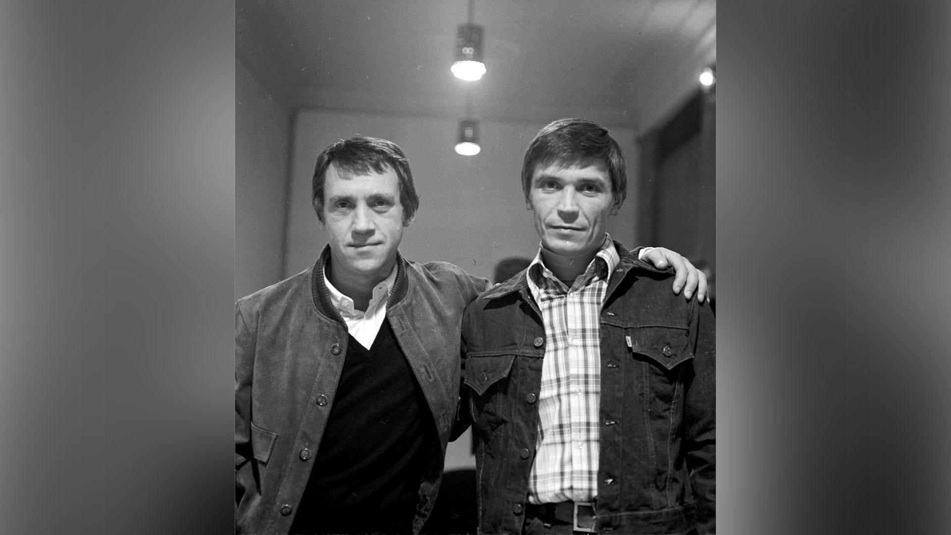 Владимир Высоцкий и Иван Бортник на съёмках «Место встречи изменить нельзя»