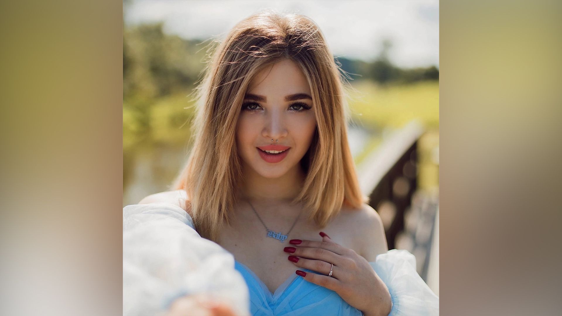 Аня Покров
