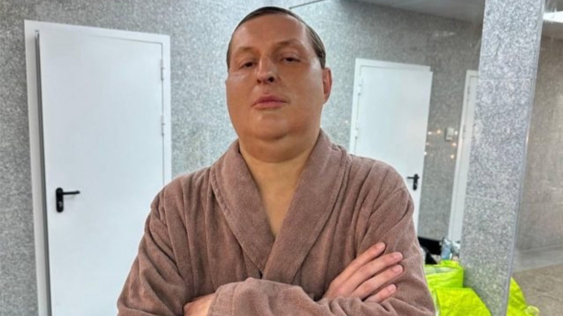 Павел Воля в гриме