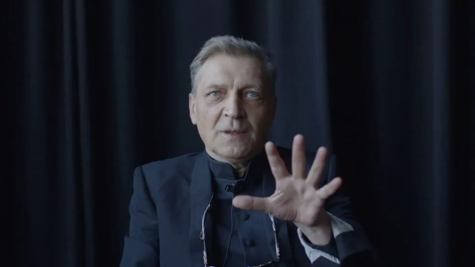 Александр Невзоров