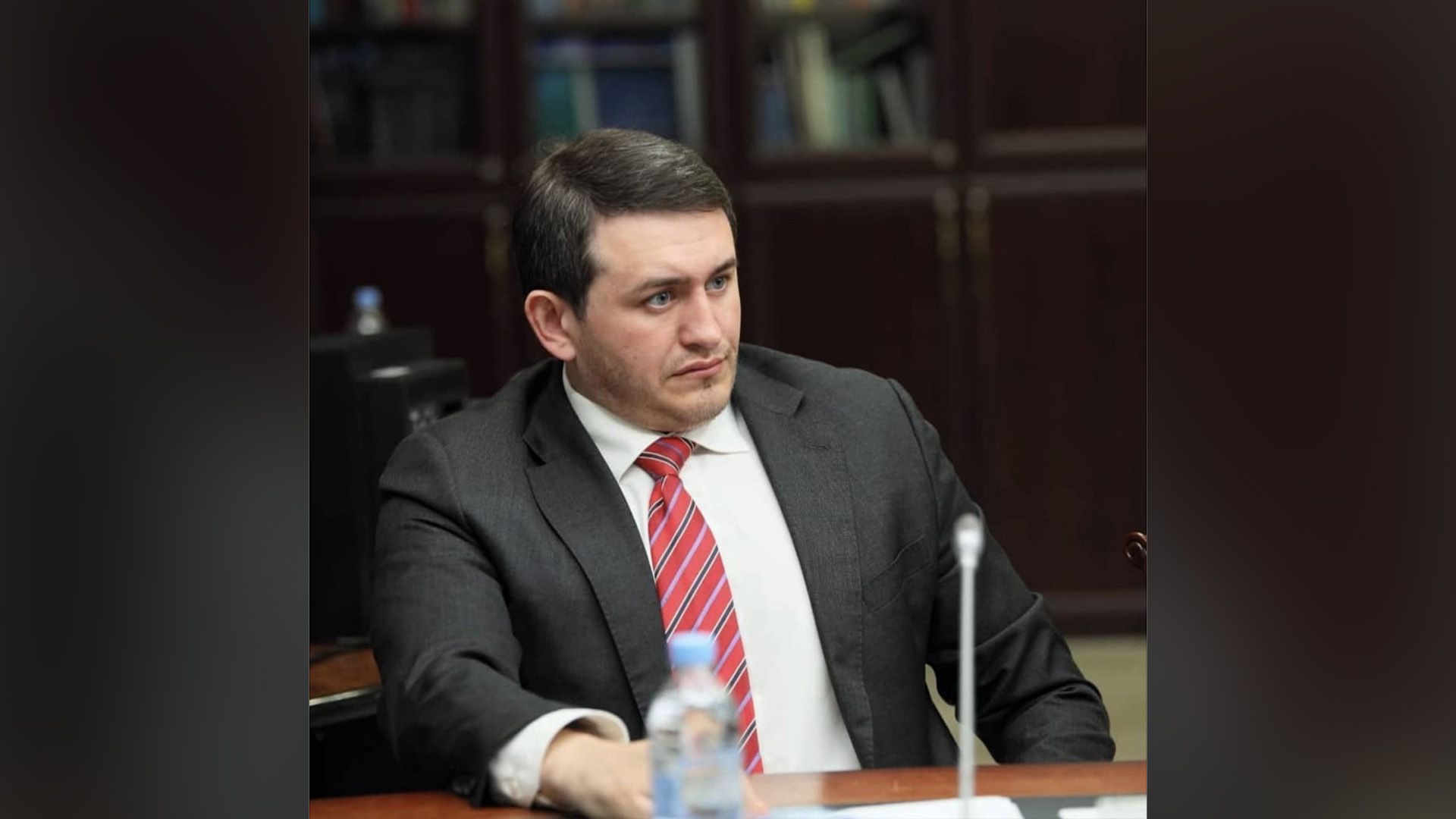 Активист Виталий Бородин