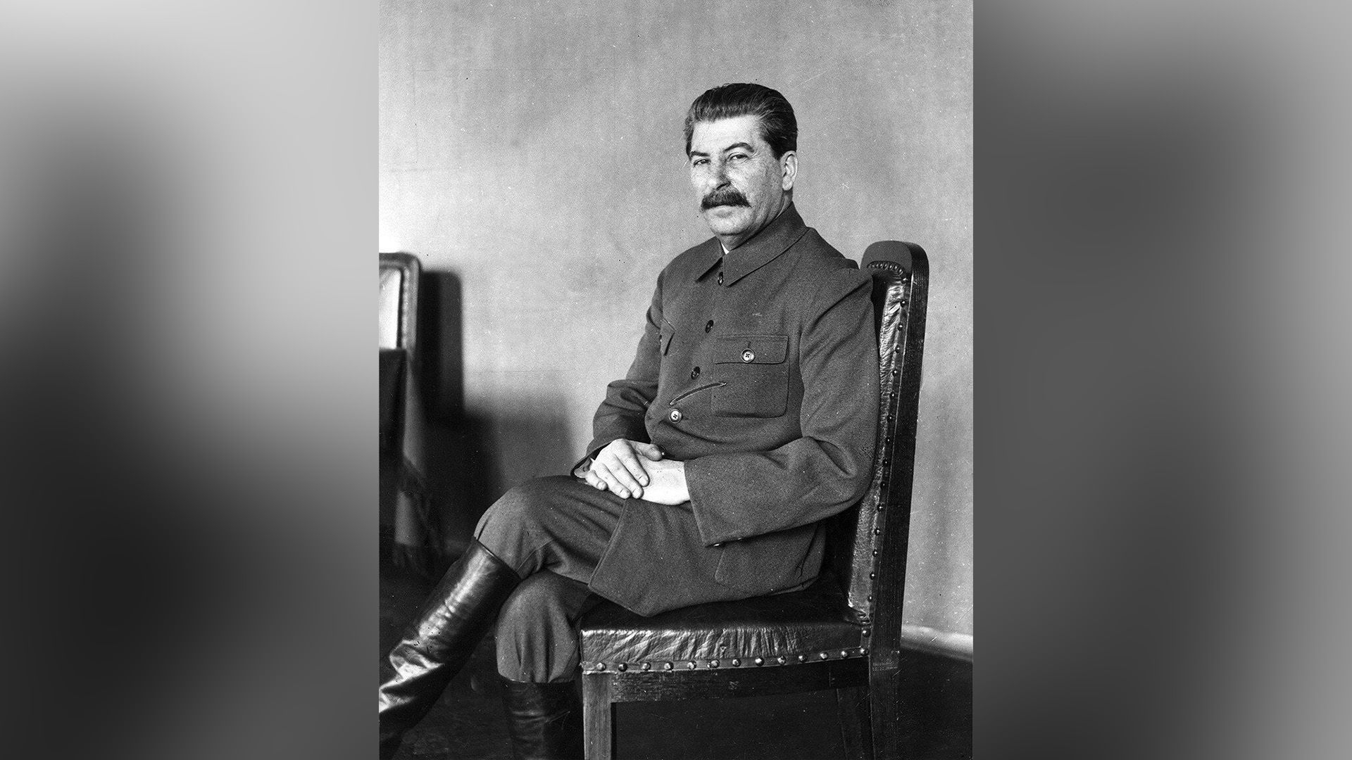 Иосиф Сталин