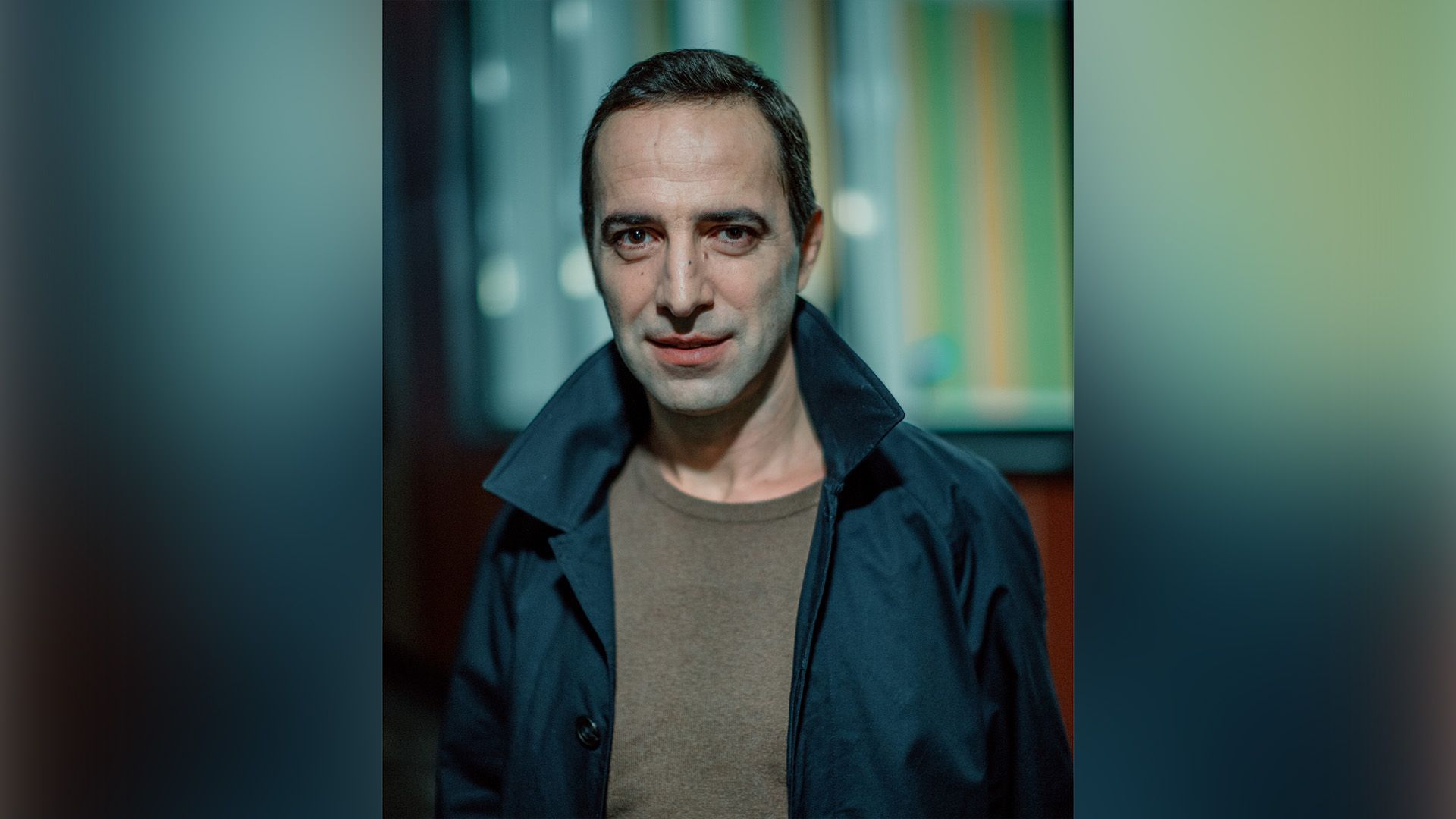 Илья Любимов на кадре из сериала "Престиж"