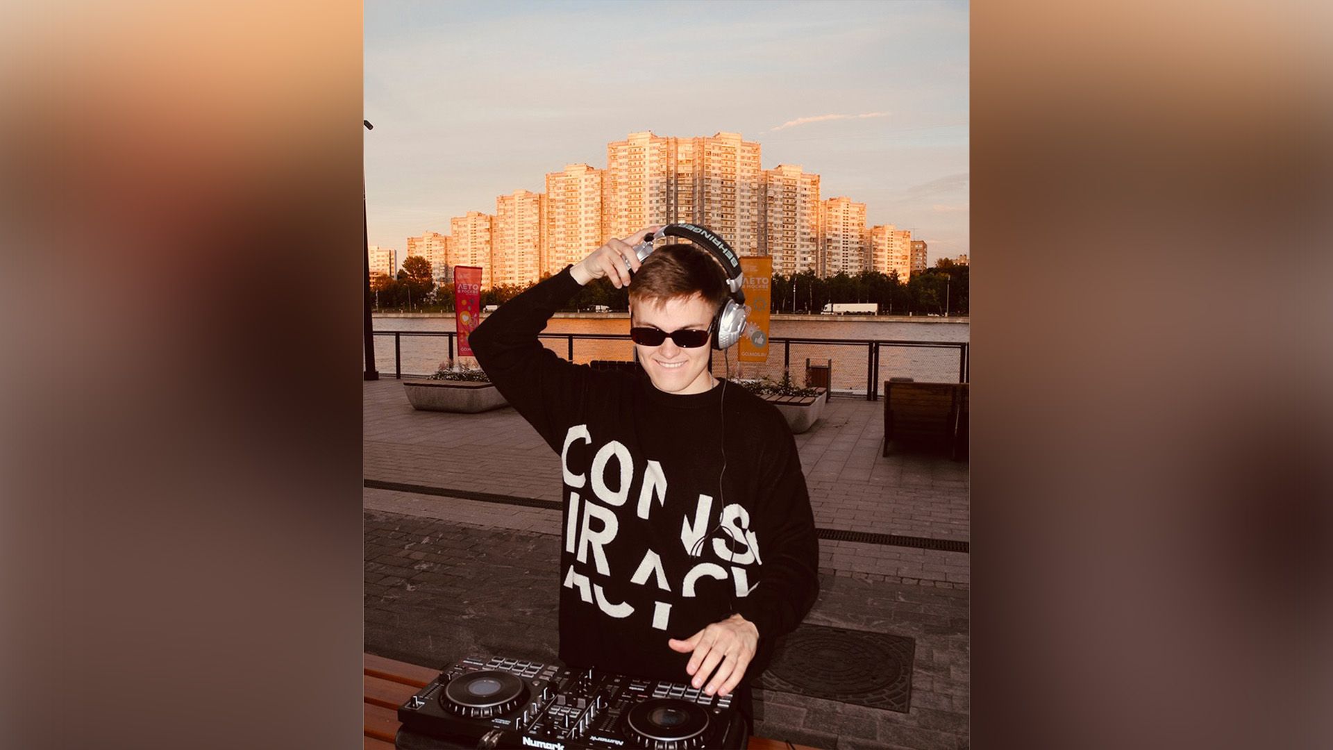 Данила Костюньков, выступающий под псевдонимом DJ DANI WOO