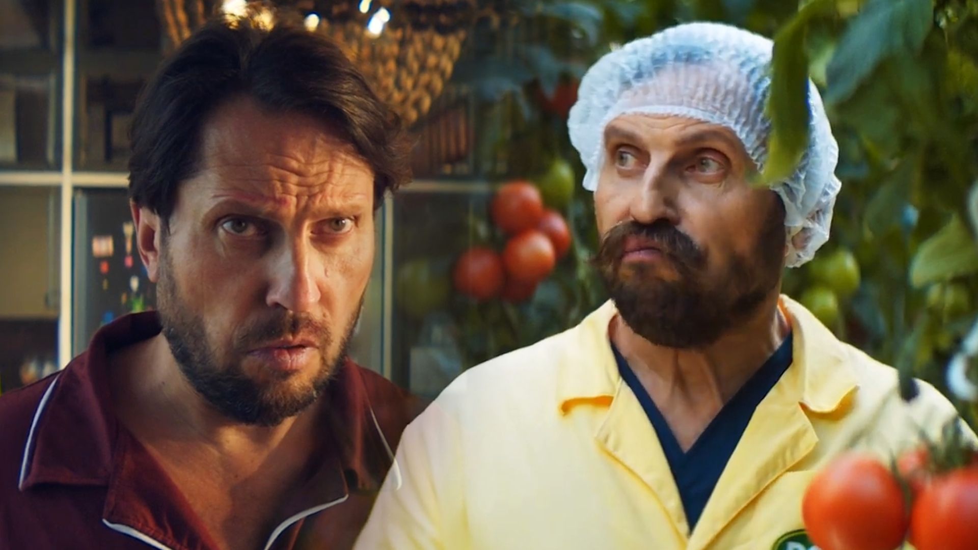 "Пирожок вернулся в кино": Александр Ревва пытается играть роль отца в трейлере "Папа может!"